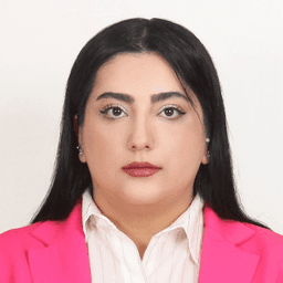 نازنین صالحی